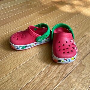 Kids light-up crocs
